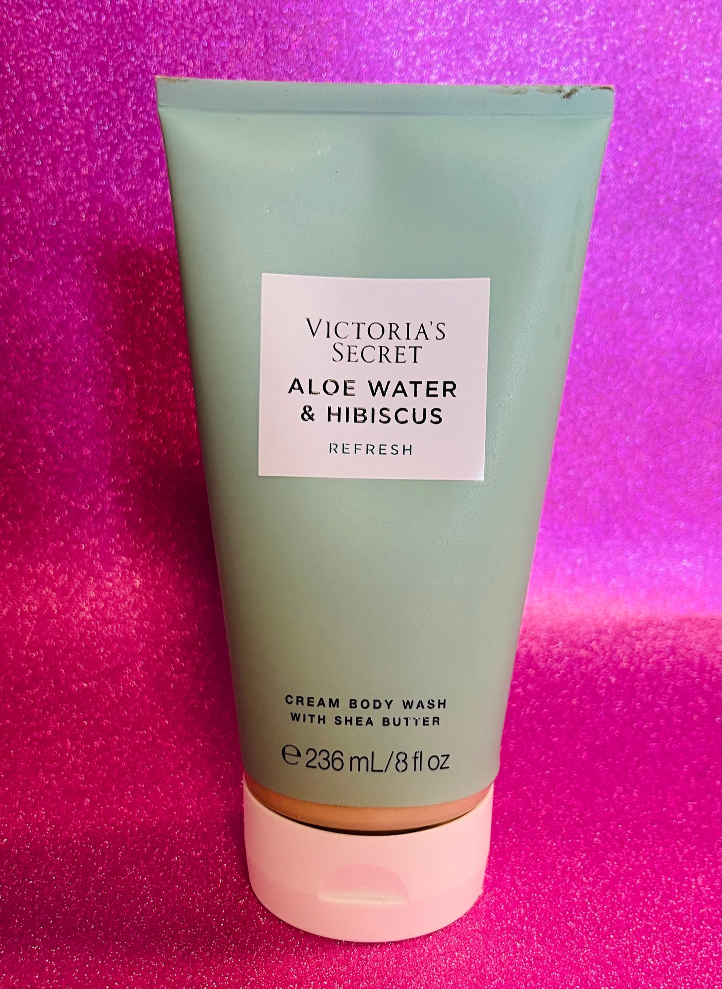 Aloe Water & Hibiscus (Refresh) Creme Body Wash with Sea Butter (8.0oz) secret